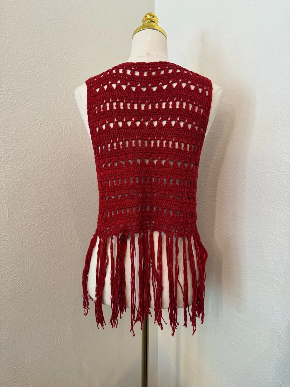 Umgee Red Crochet Fringe Sweater Vest Women's Small